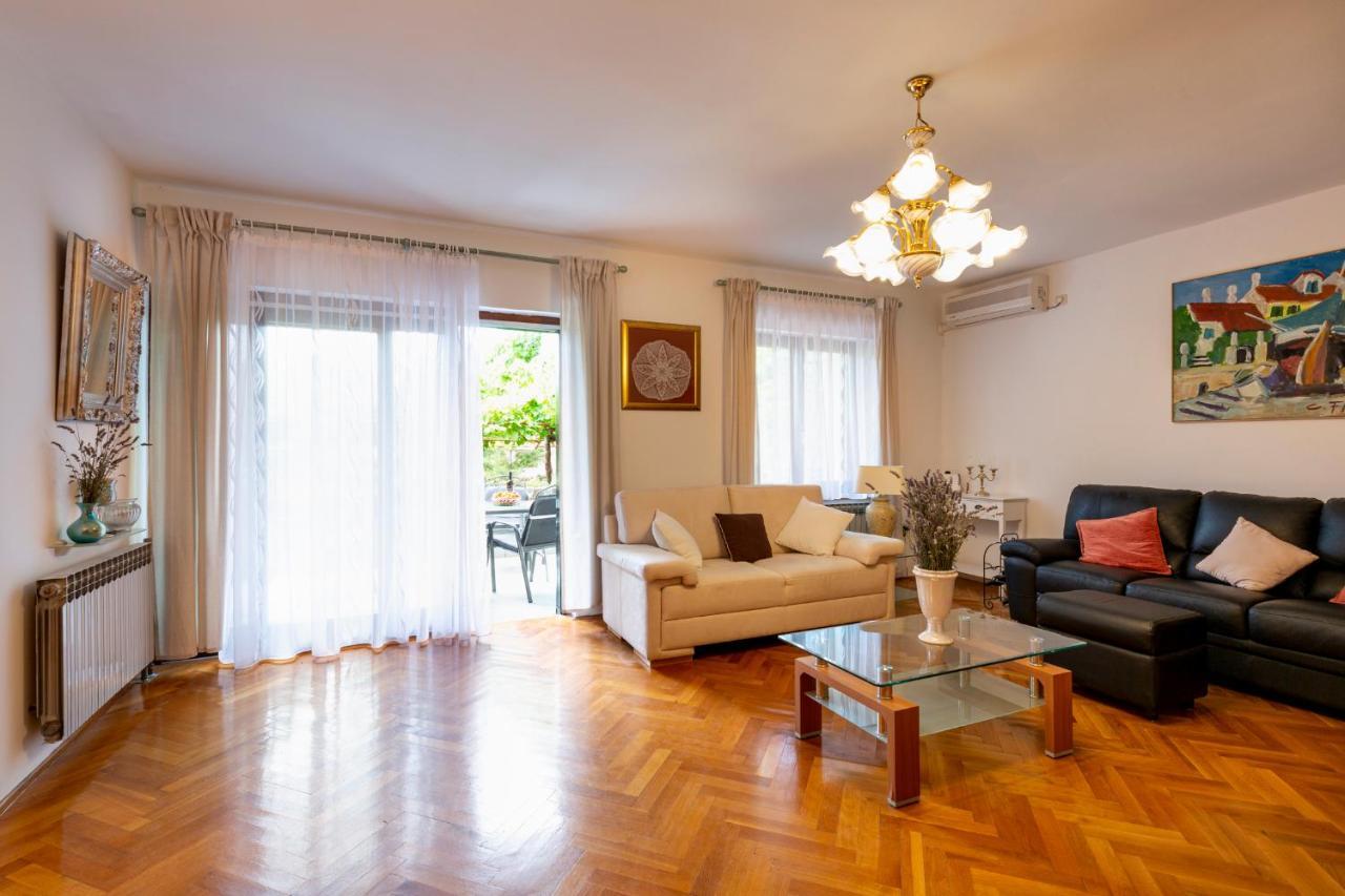 ラビン Casa Lillyヴィラ エクステリア 写真